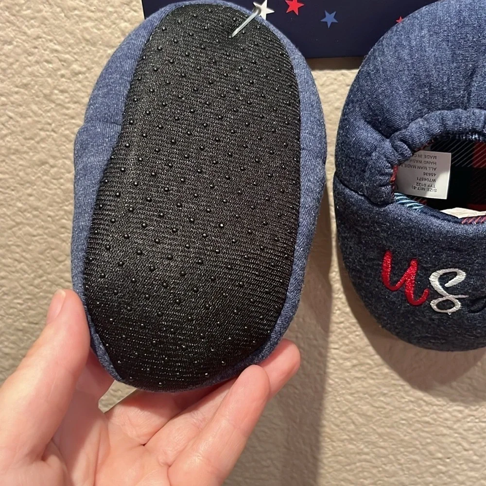 New Made in the USA Toddler Slippers Patriotic Size Medium 7-8 NWT